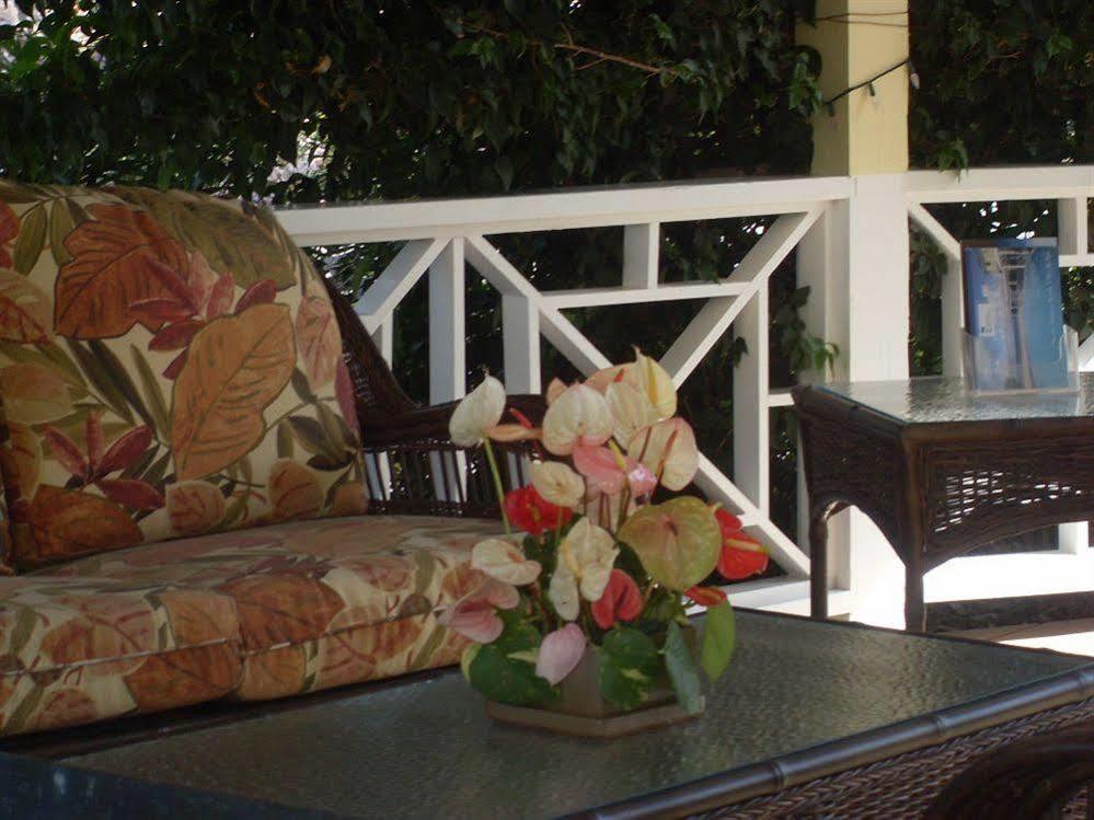 Nelson Spring Beach Hotel 4*
