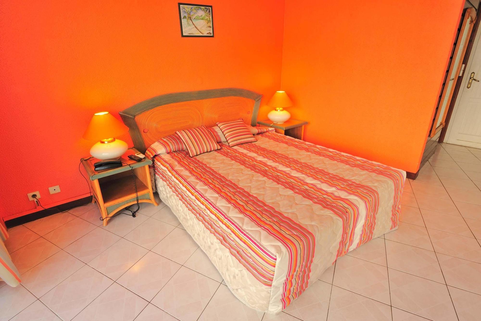 De La Baie - Anse Mitan Hotel