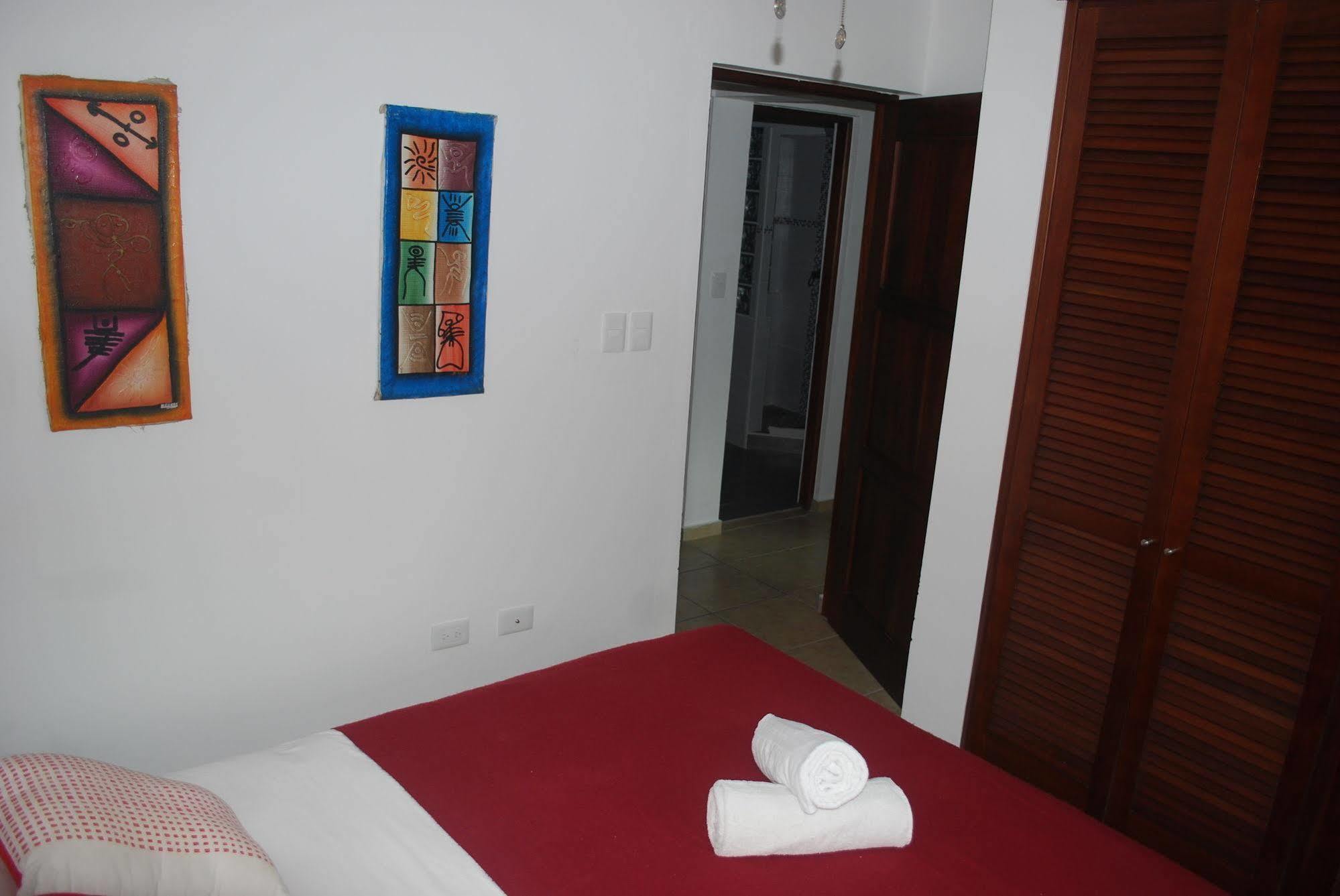 Bahia Aparthotel 3*