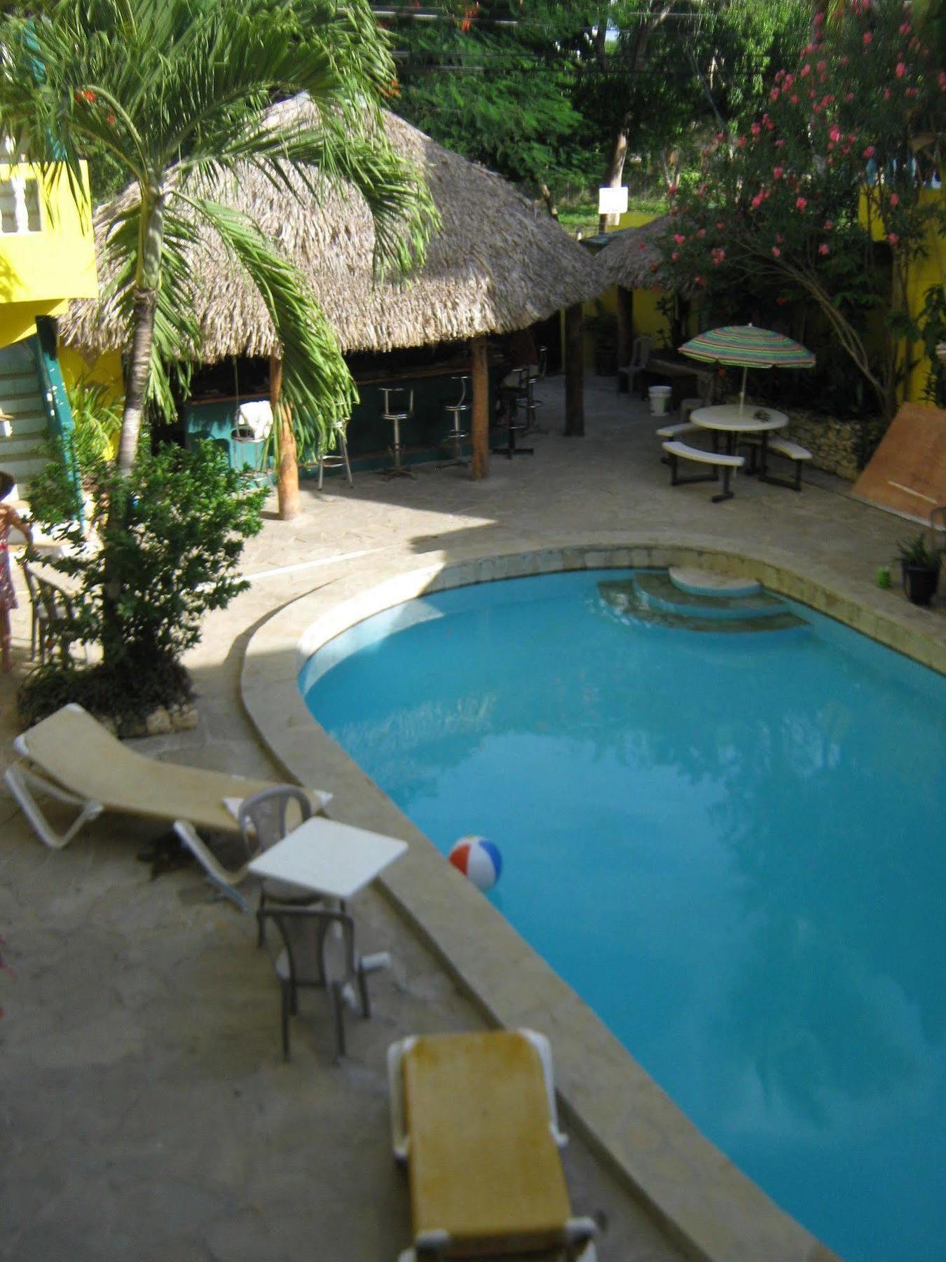 Coco Hotel