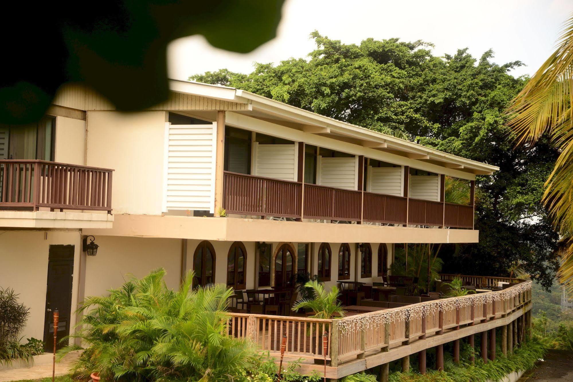 Rainforest & Ocean View At Carabali 3*