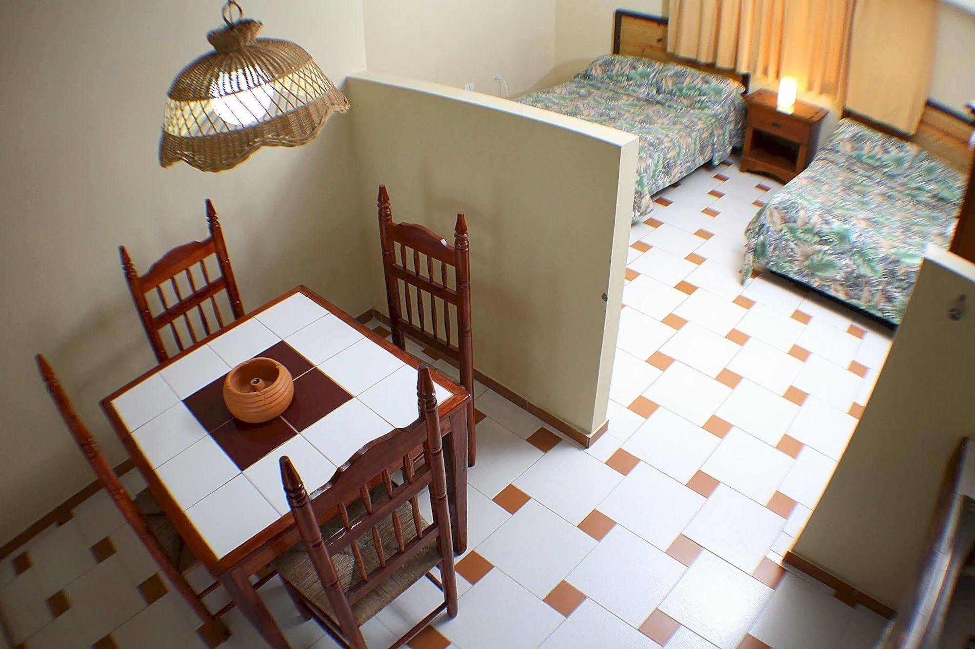 Hotel Altocerro & Constanza