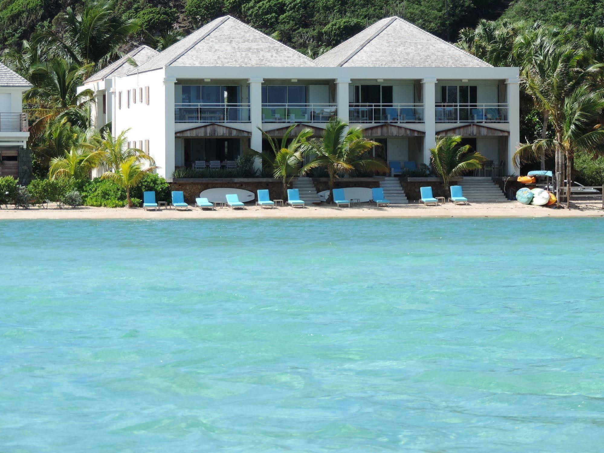 Les Ondines Sur La Gustavia