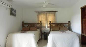 Hotel Rancho Don Cesar