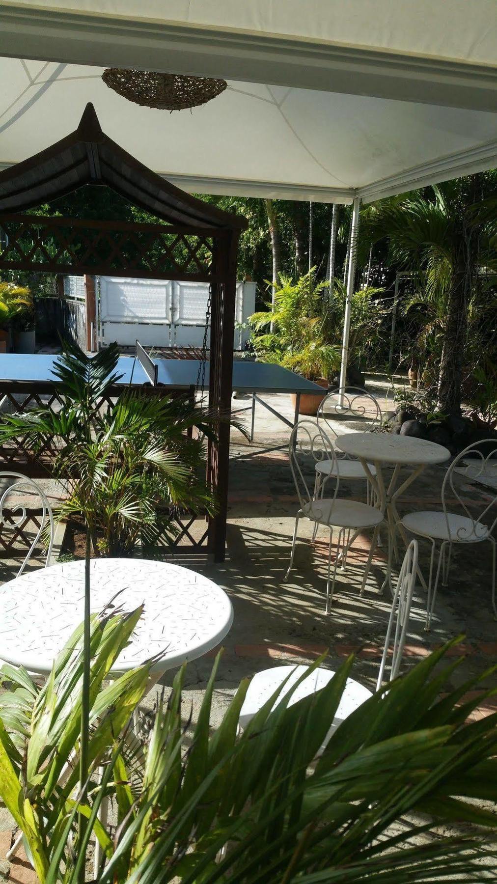 Hotel La Sainterosienne Sainte-Rose