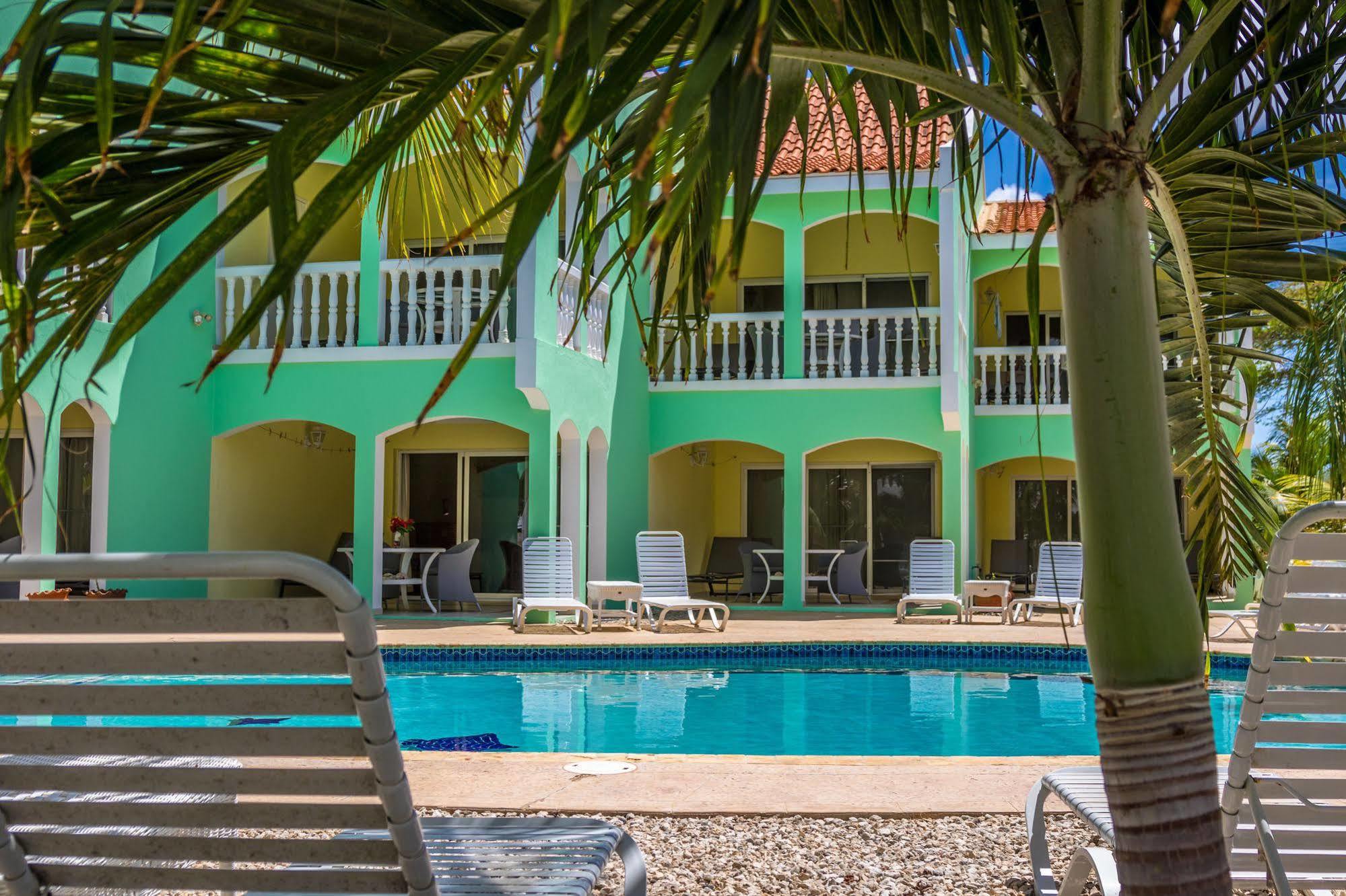Hotel Coral Paradise