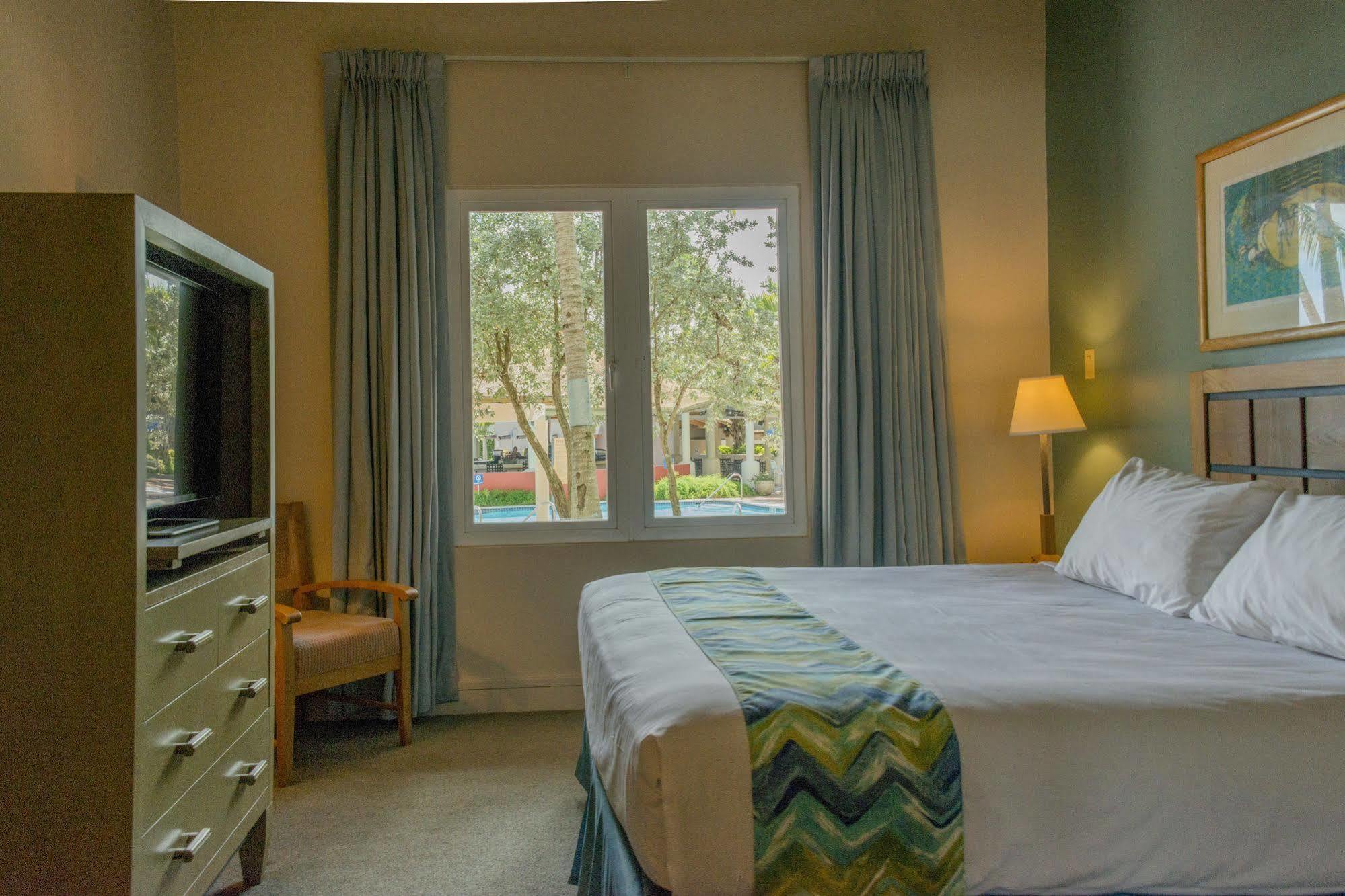 Aquarius Vacation Club At Del Mar Hotel