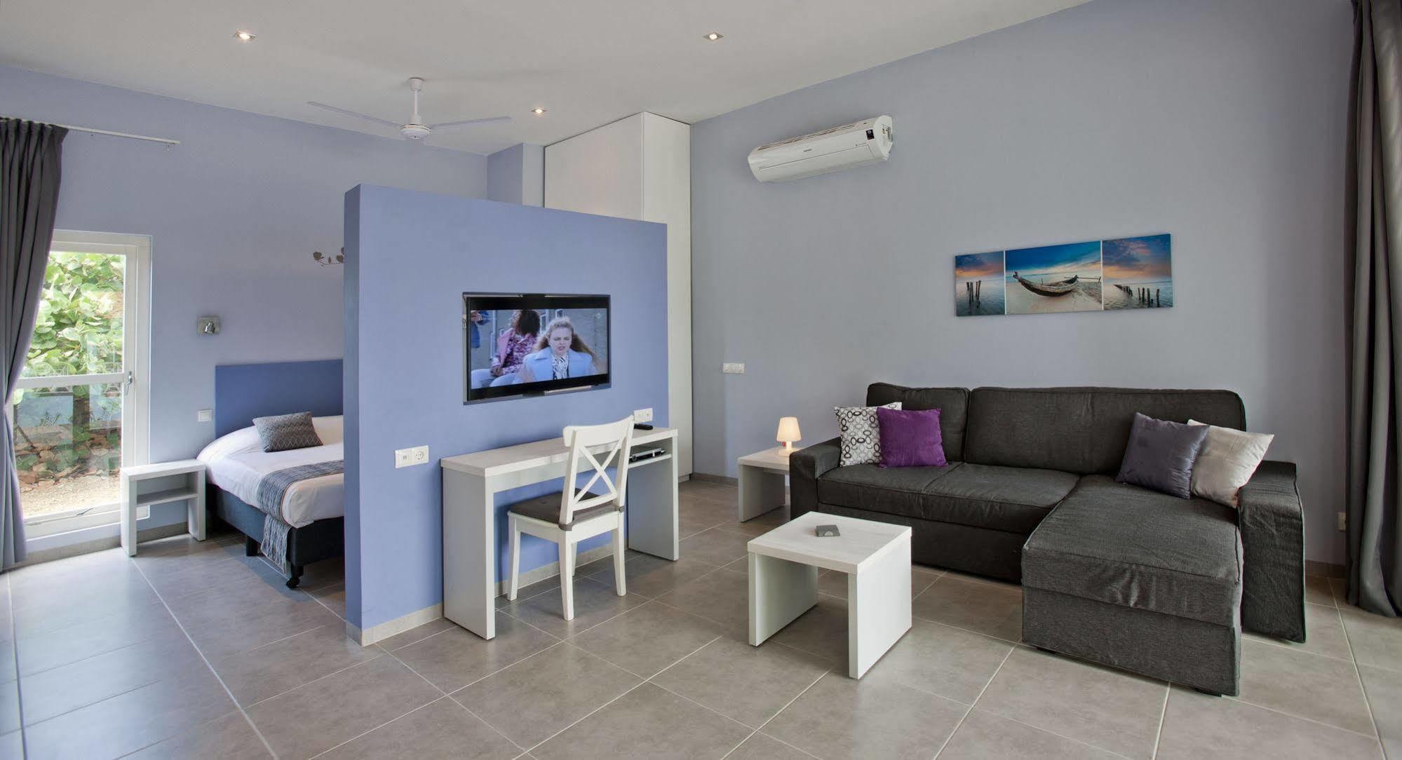 Blue Bay Lodges Curacao