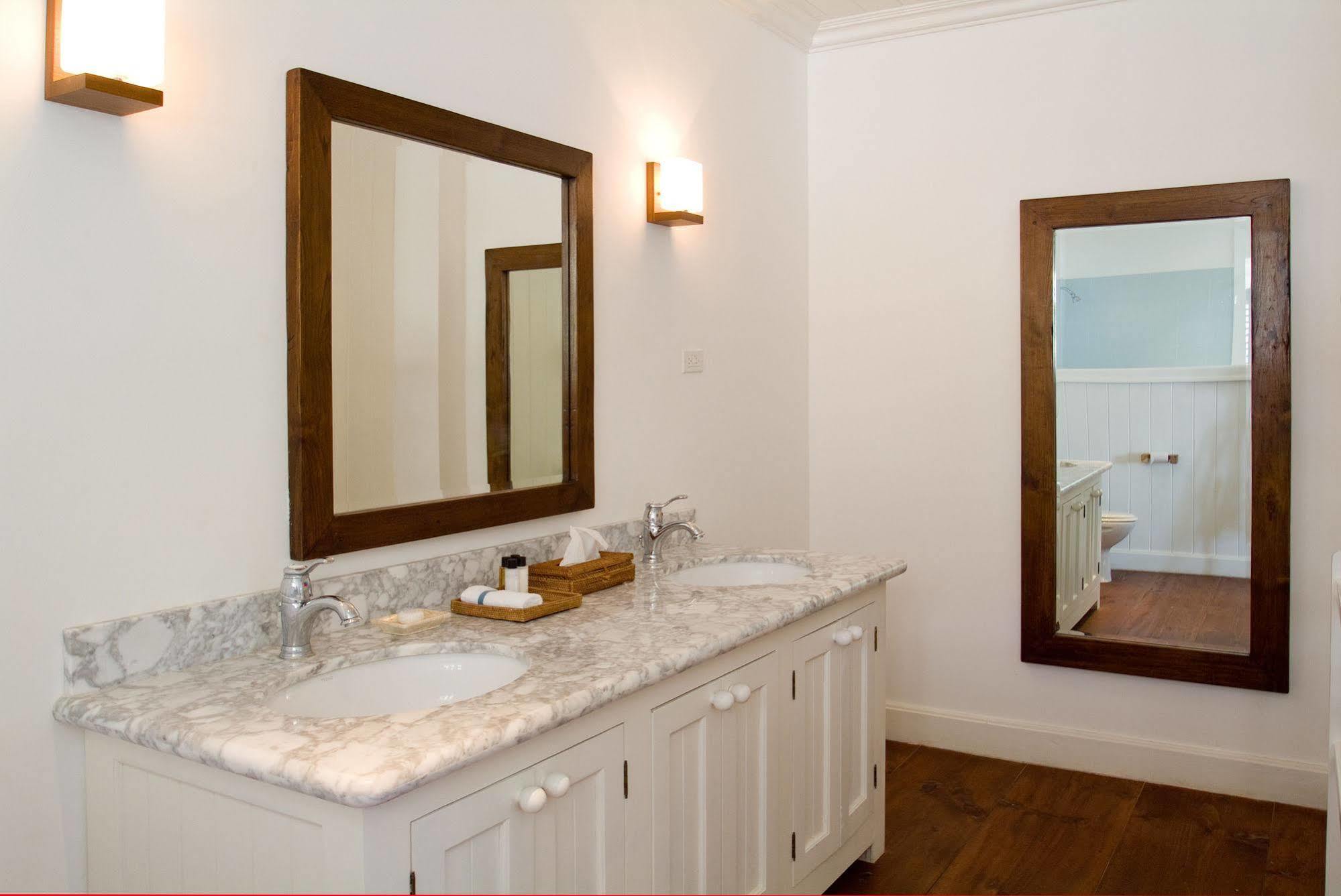 Hotel The Atlantis Historic Saint Joseph
