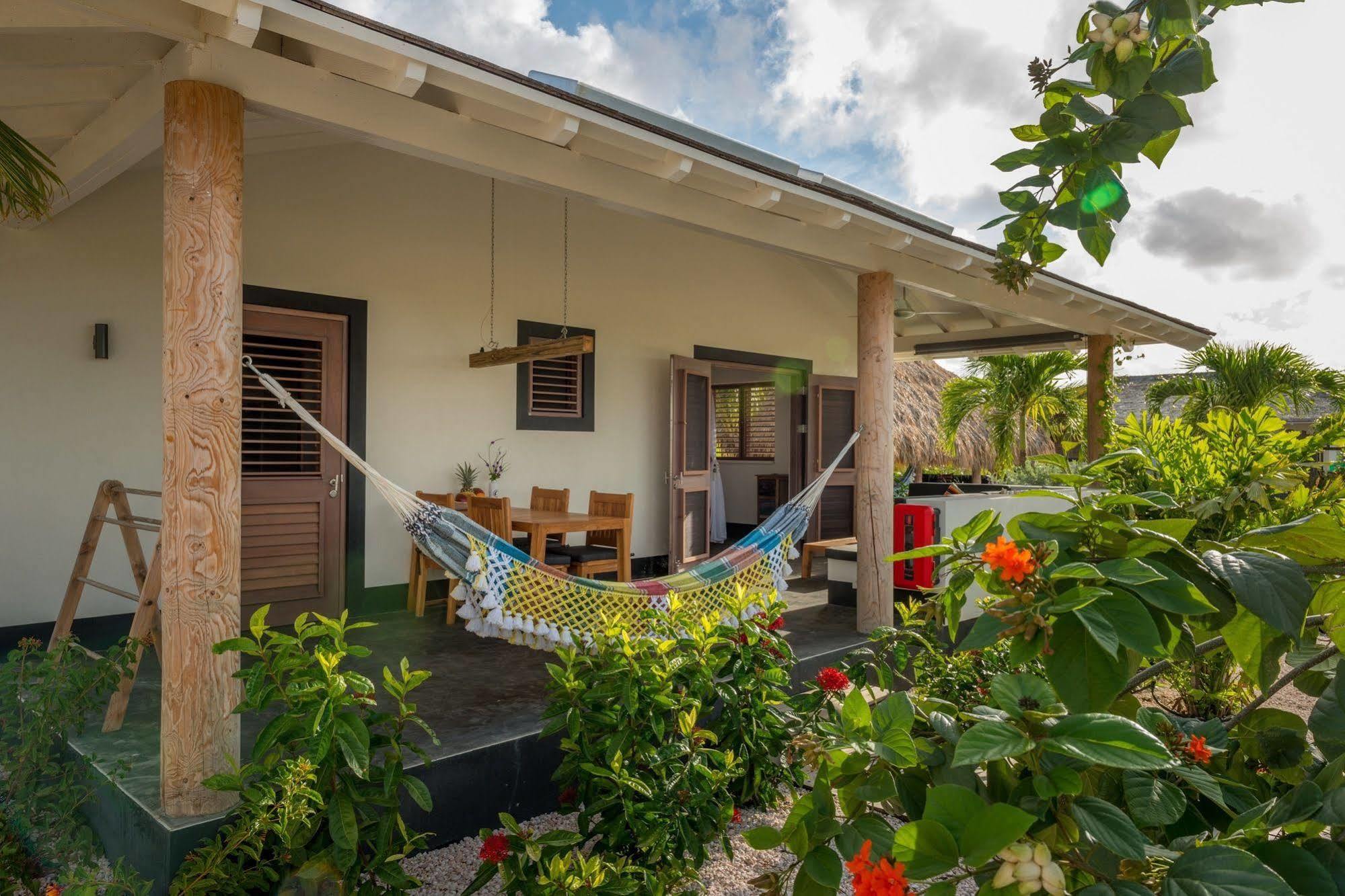 Windhoek Bonaire Resort Kralendijk
