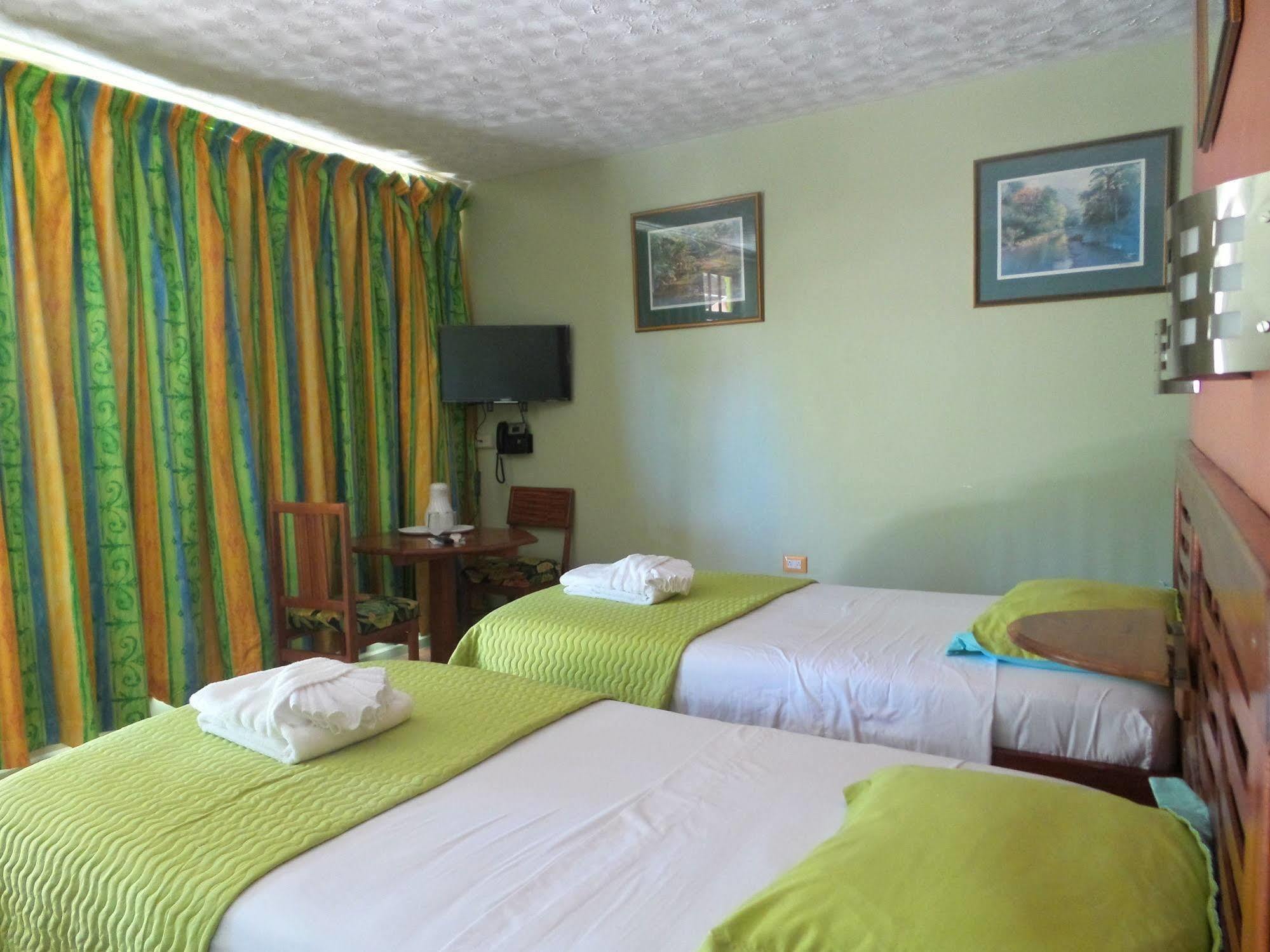Hotel Shepherd Crown Point
