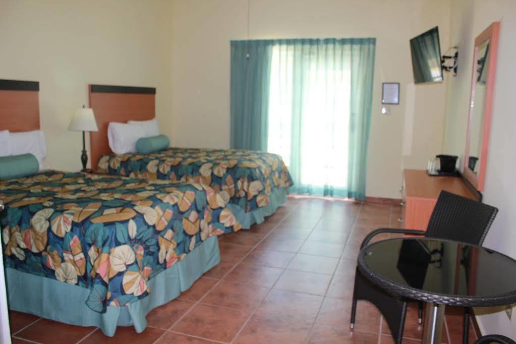 Palmas De Lucia Hotel Yabucoa
