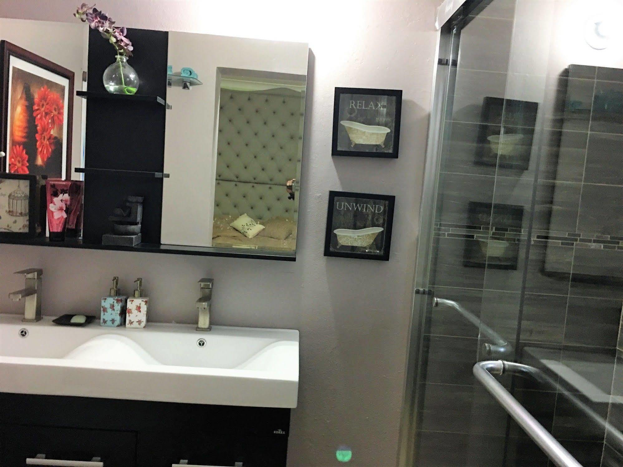Abacus Jamaica The Zana Apartment *