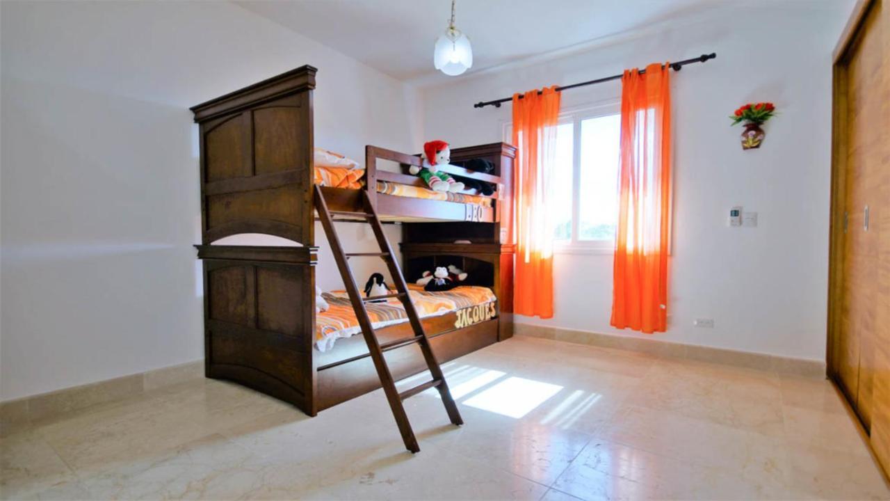 Arenas Villa