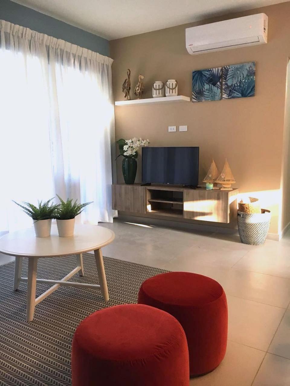 Tropikos Apartment