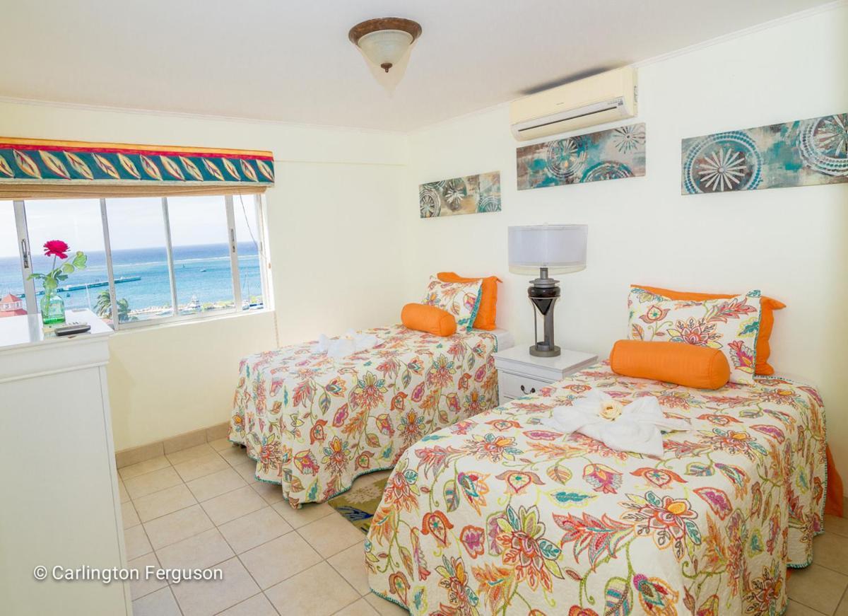 Turtle Towers Apartamento Ocho Rios