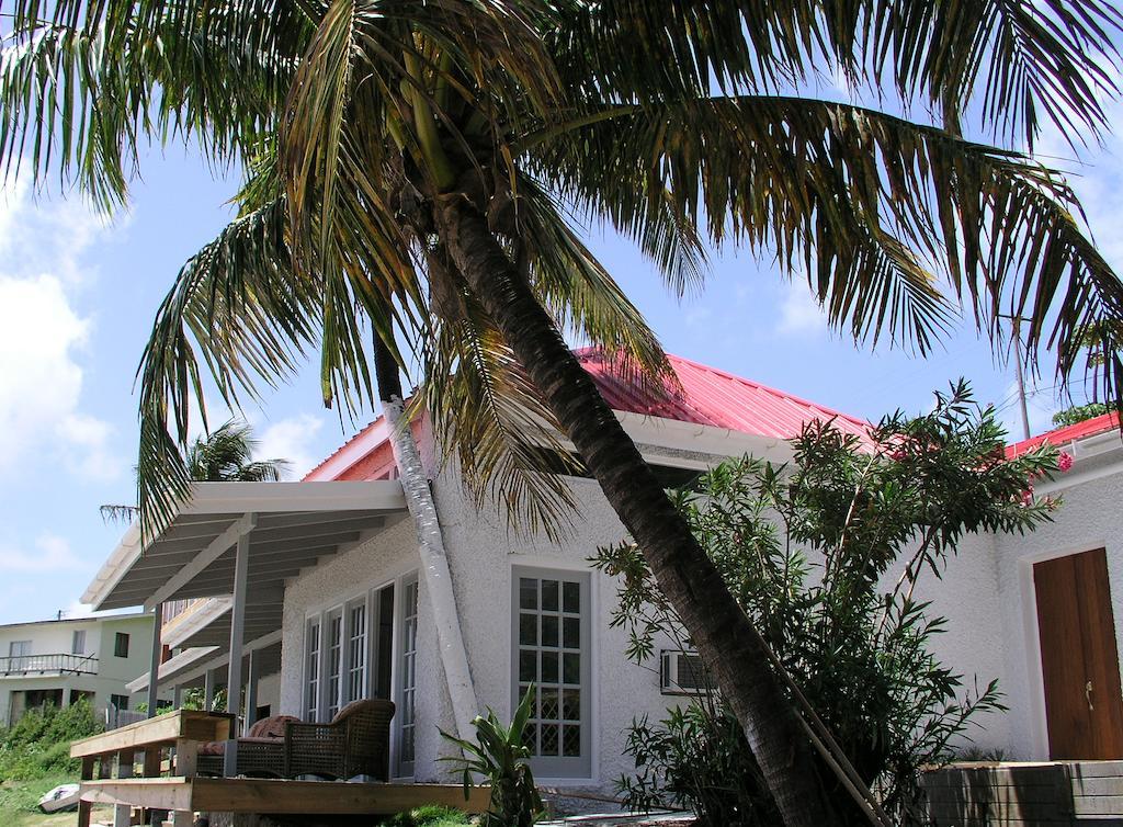 Bequia Beachfront Hotel