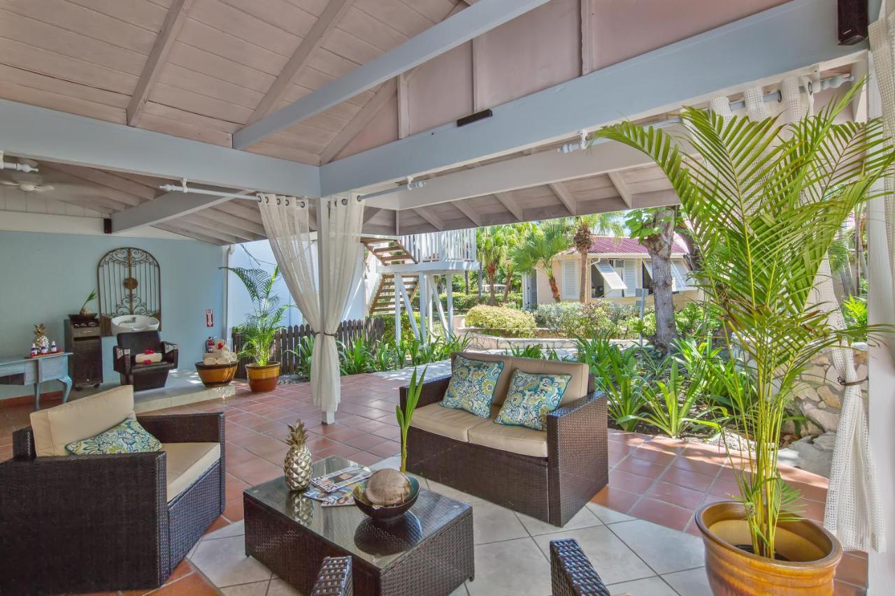 Resort Pineapple Beach Club (adults Only)