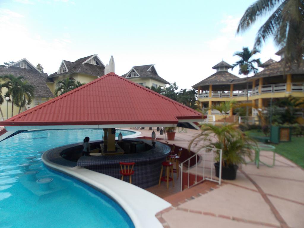 Aparthotel At The Ridge Ocho Rios