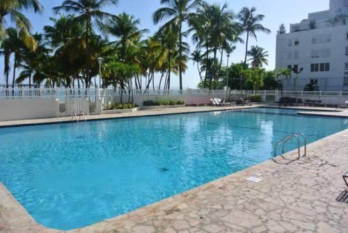 Beach Front At Marbella Del Caribe Apartment San Juan