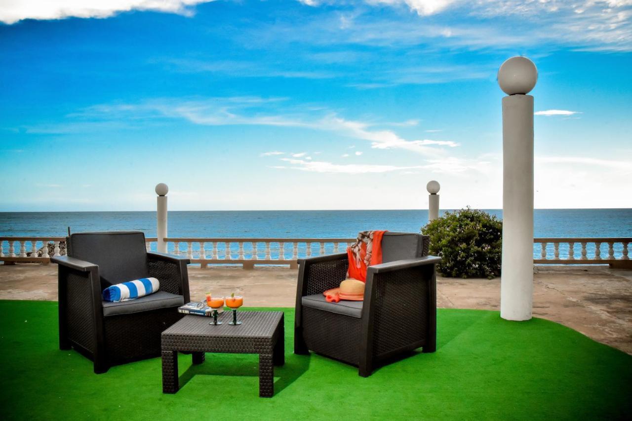 Beyond Sunset & Bed & Breakfast