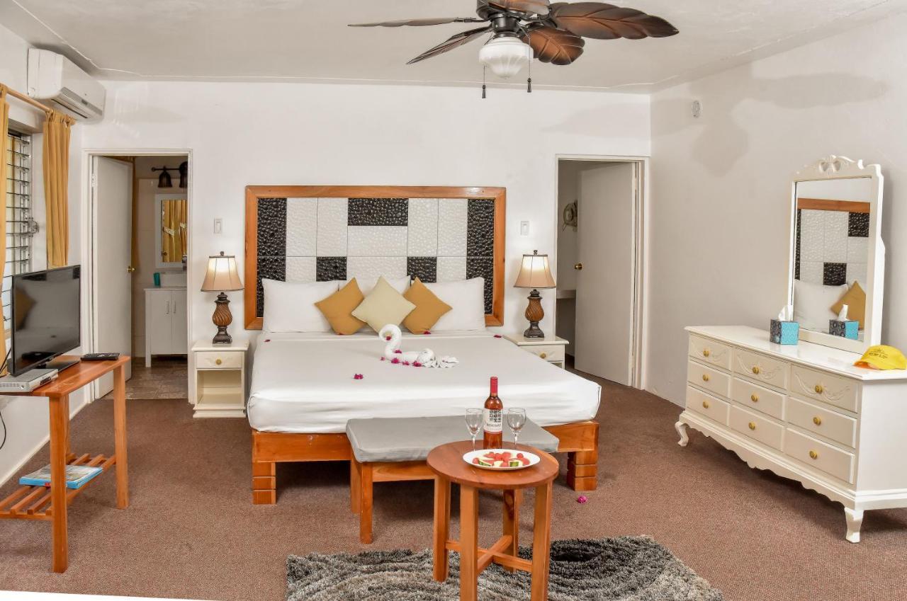 Bed & Breakfast Beyond Sunset & 4*