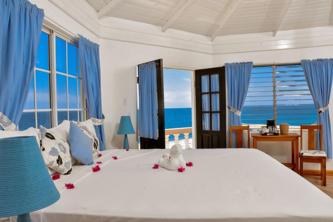 Bed & Breakfast Beyond Sunset & Treasure Beach