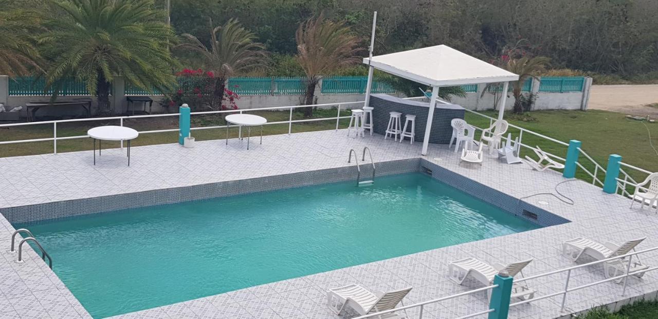 Royal Cove Apartment