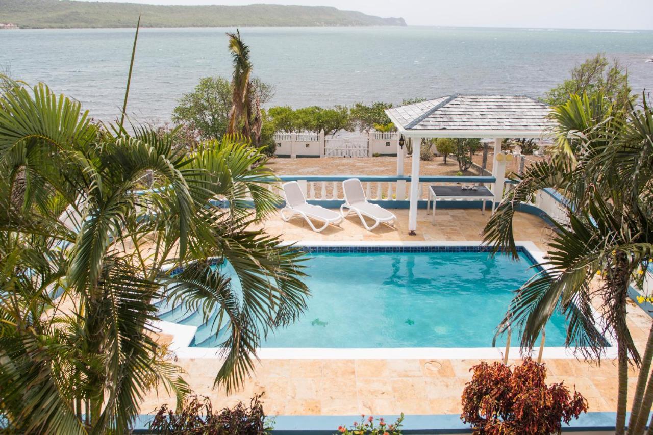 Villa Willoughby *