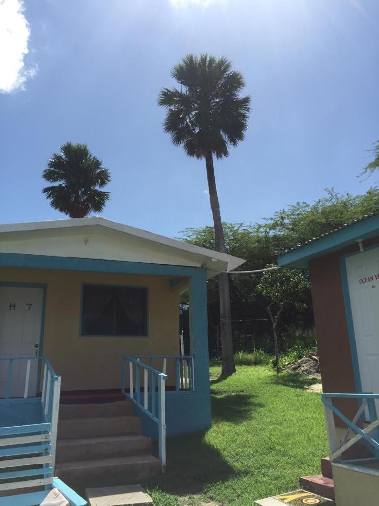 Waikiki Guest house 2*