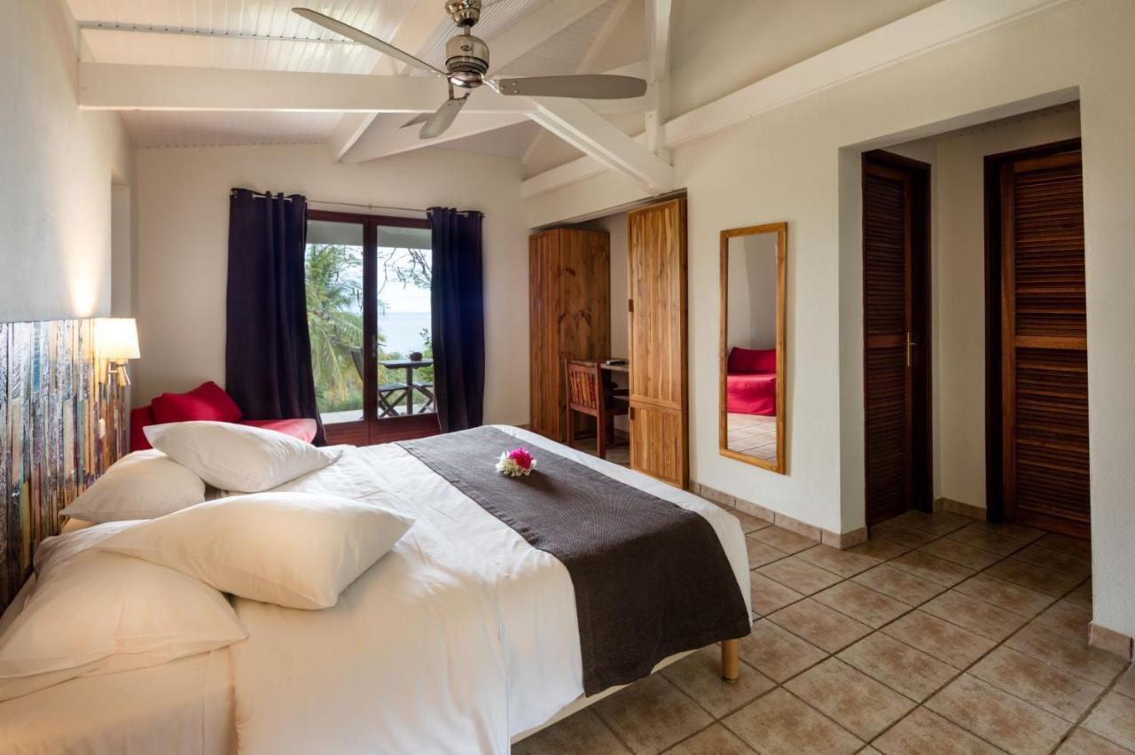 Le Rayon Vert - Hotel & Restaurant Vue Sur Mer Hotel 3*