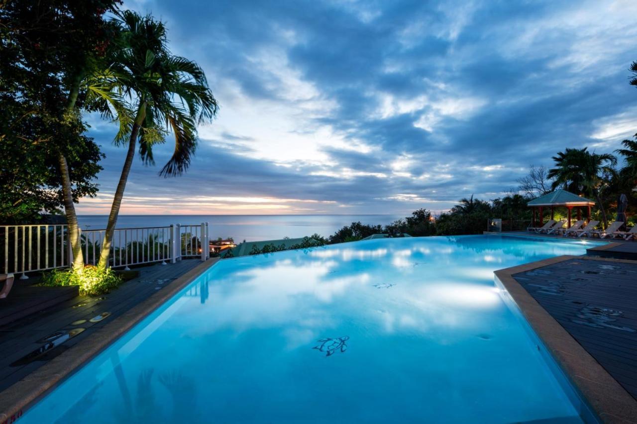 Hotel Le Rayon Vert - Hotel & Restaurant Vue Sur Mer 3*