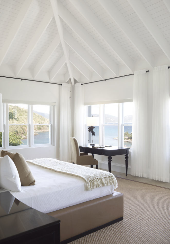 Peter Island Hotel 4*