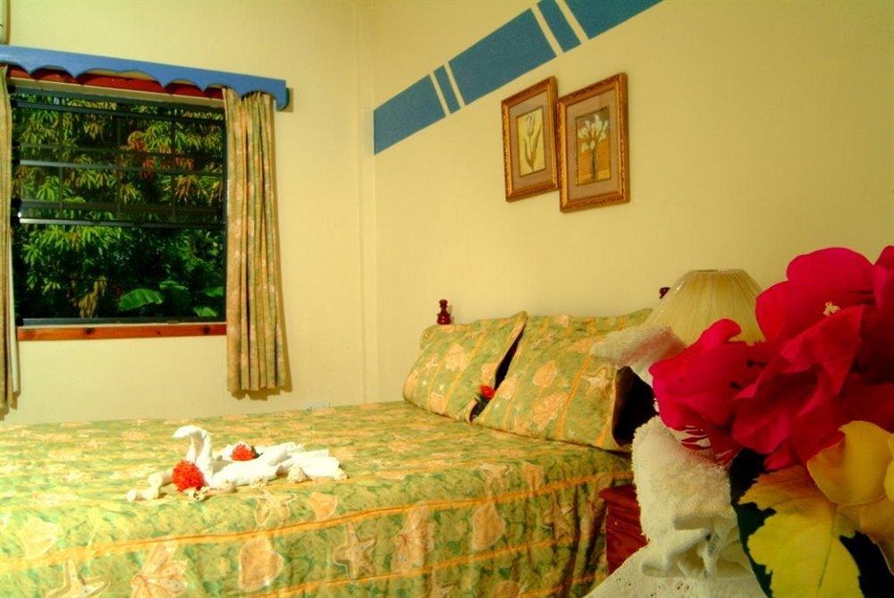 Hotel Tropical Breeze And Furnished Gros Islet