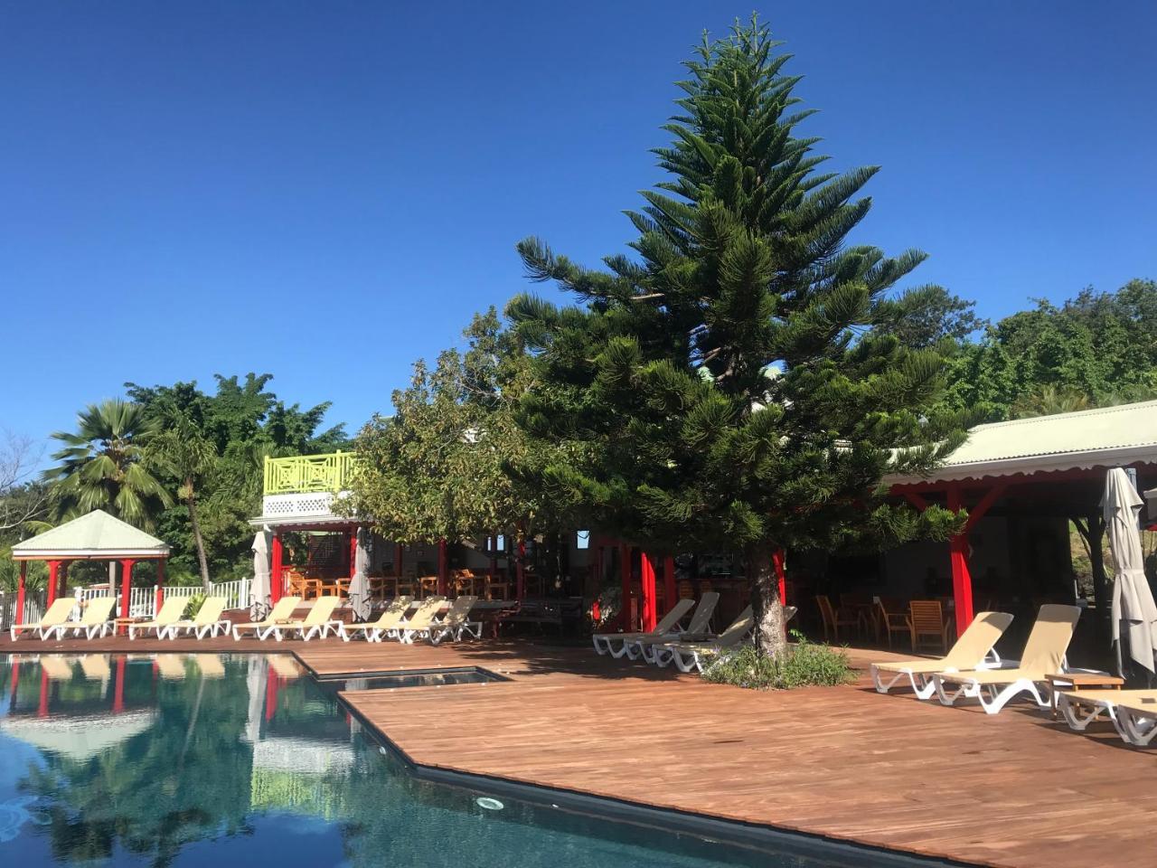 Hotel Le Rayon Vert - Hotel & Restaurant Vue Sur Mer 3*