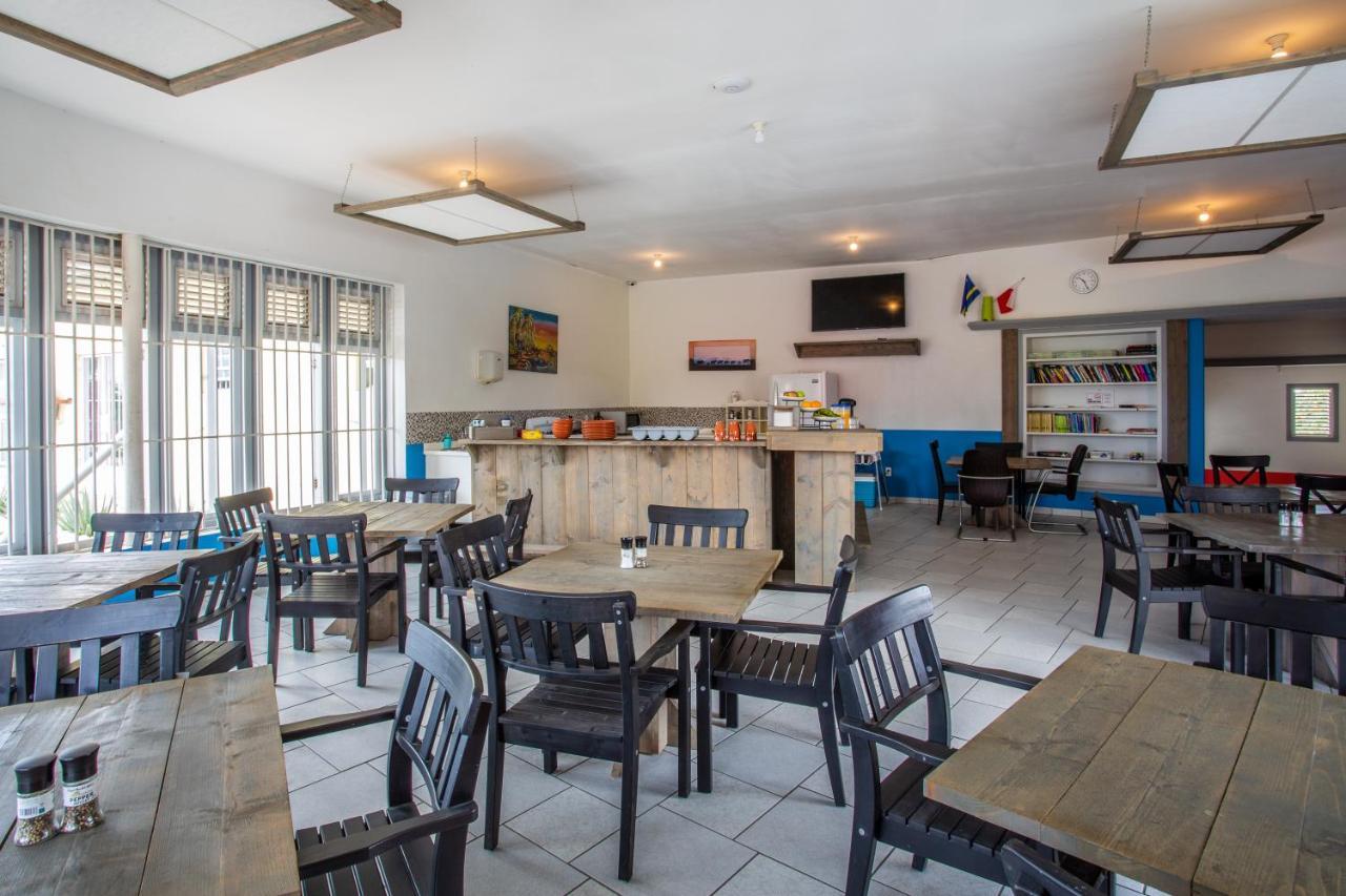 Willemstad Aparthotel 3*