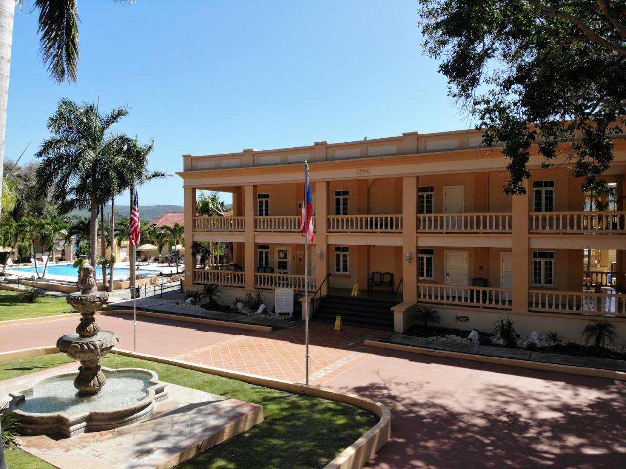 Parador 1929 Hotel 2*