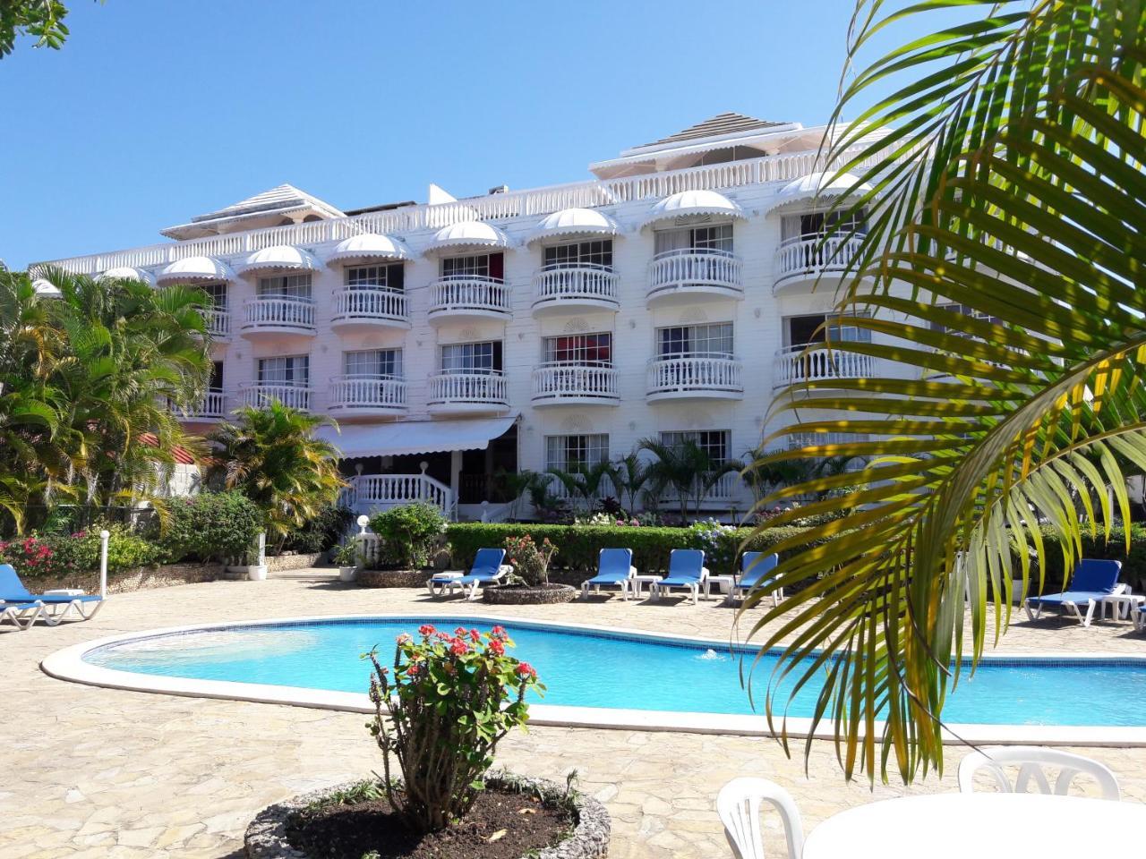 Piergiorgio Hotel
