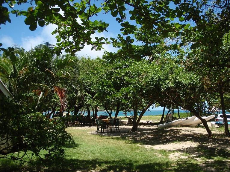 The Reef Beach Huts 4*