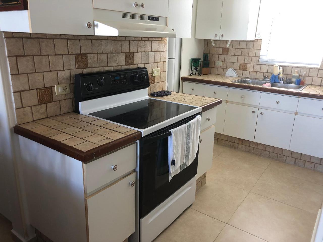 Berwind Beach Resort 2 Bedroom 2 Bathroom 2 Parking Apartment *