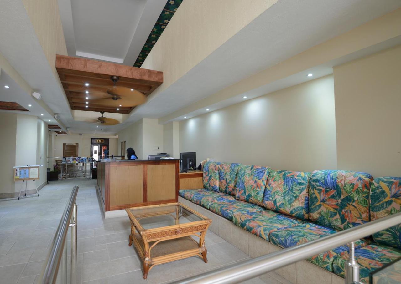 Hotel Sea Palace 3*