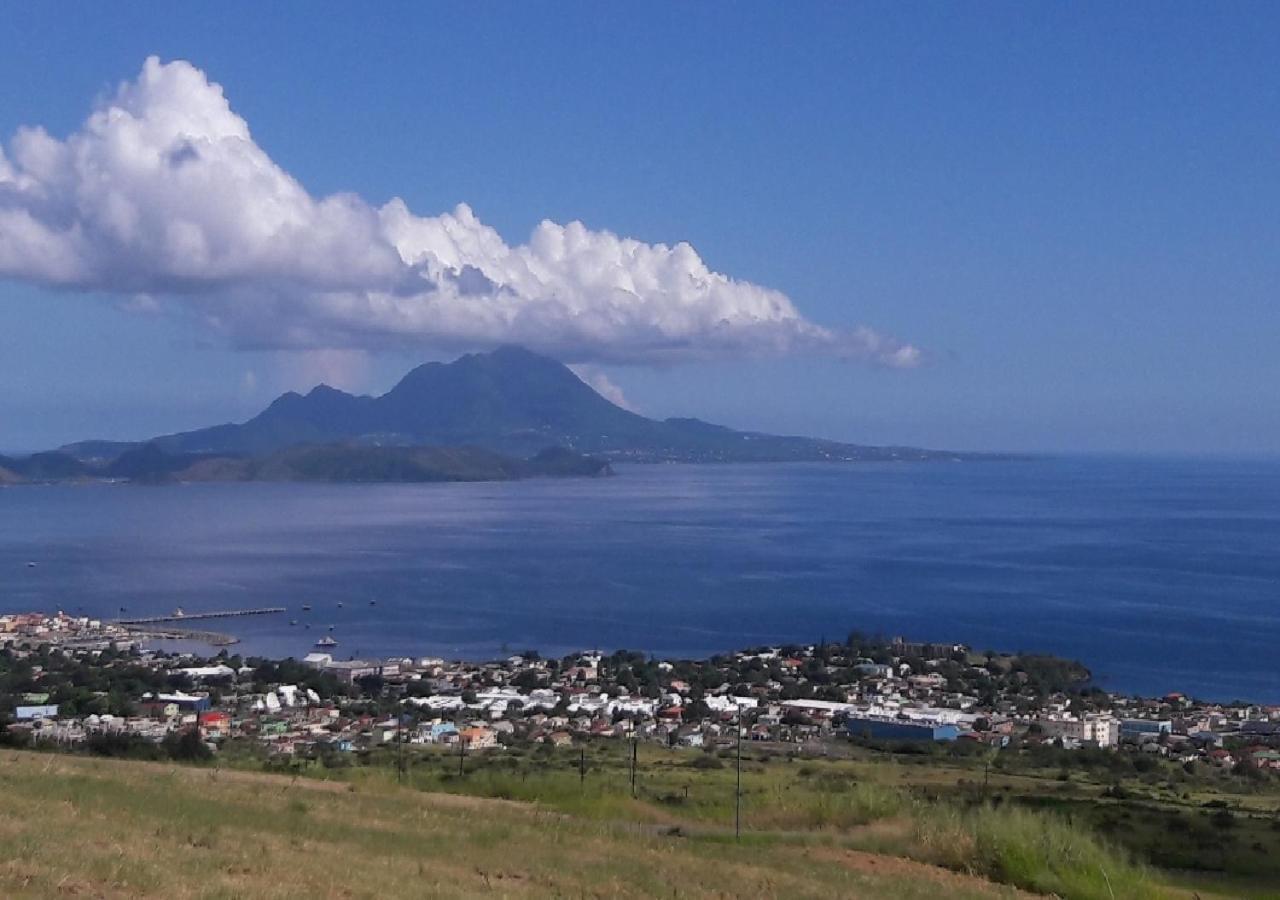 Beacon Rise Apartment Basseterre