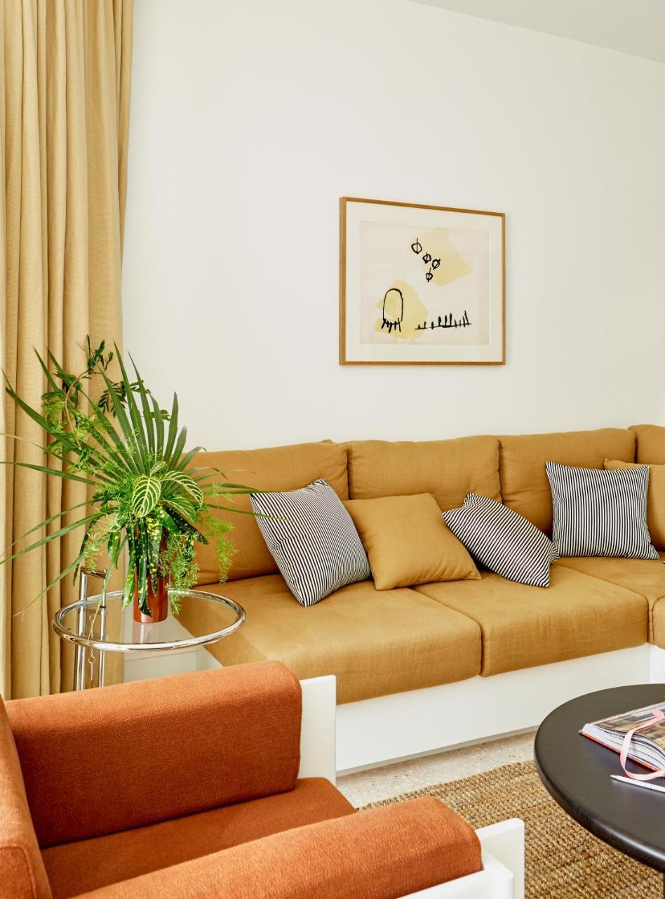 Palm Heights Hotel George Town