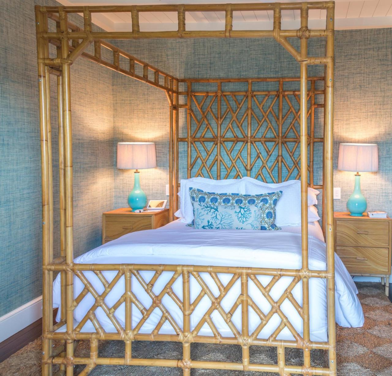 Resort Eleven Bahama House