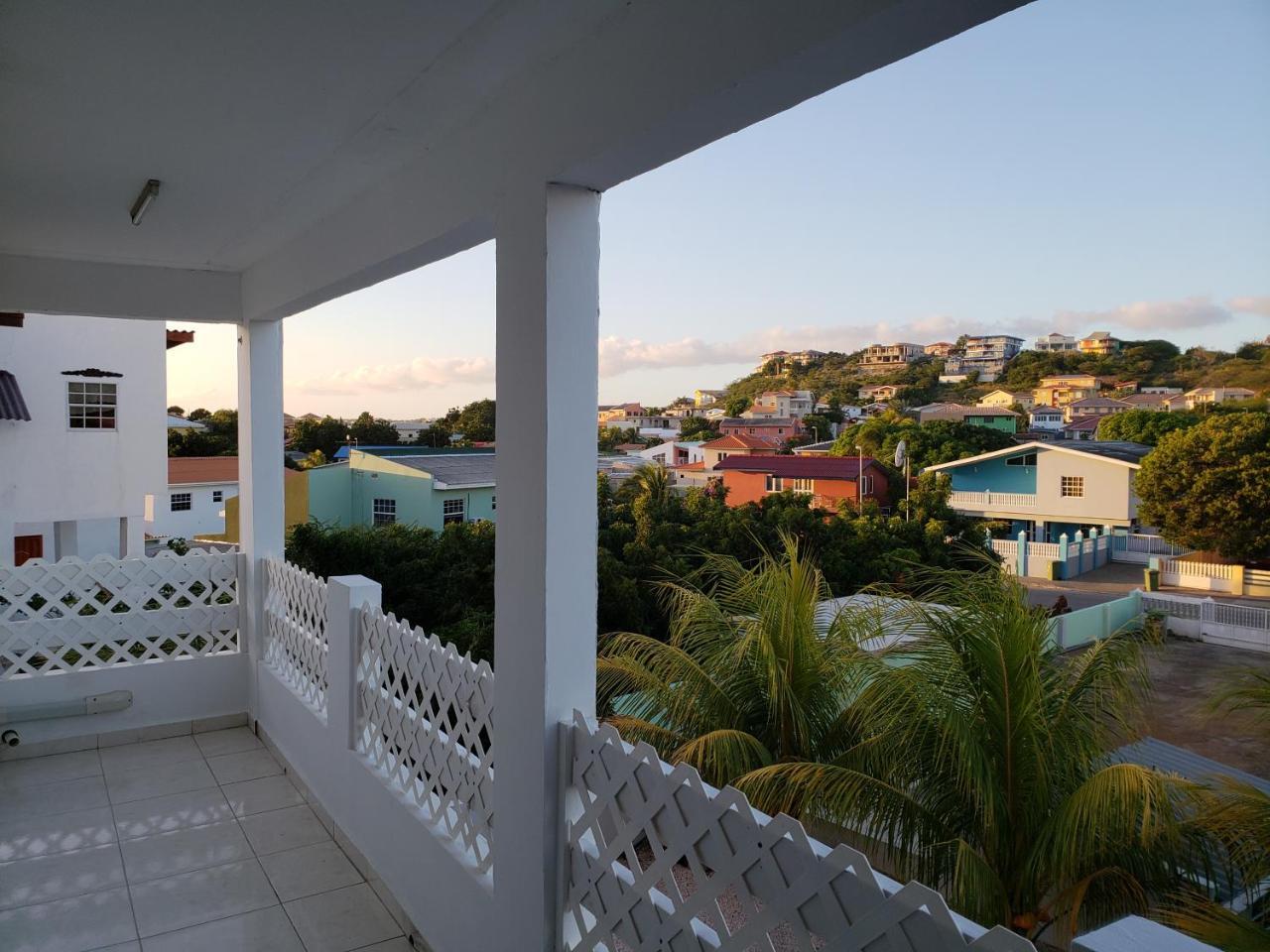 Grand Sun Valley Residences Apartment Willemstad