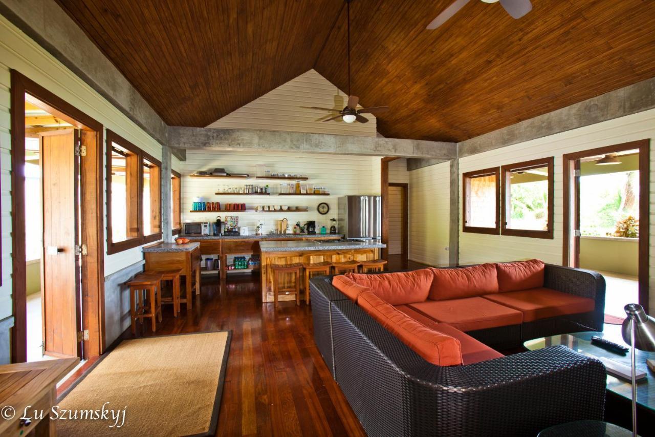 Hotel Pagua Bay House - Oceanfront Cabana's 4*