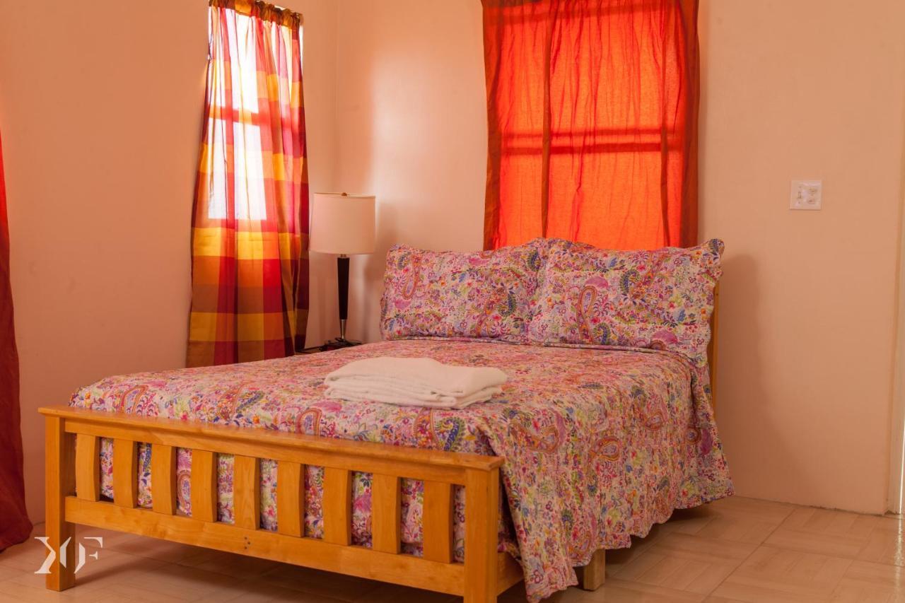Caribbean Holiday Aparthotel St. John's
