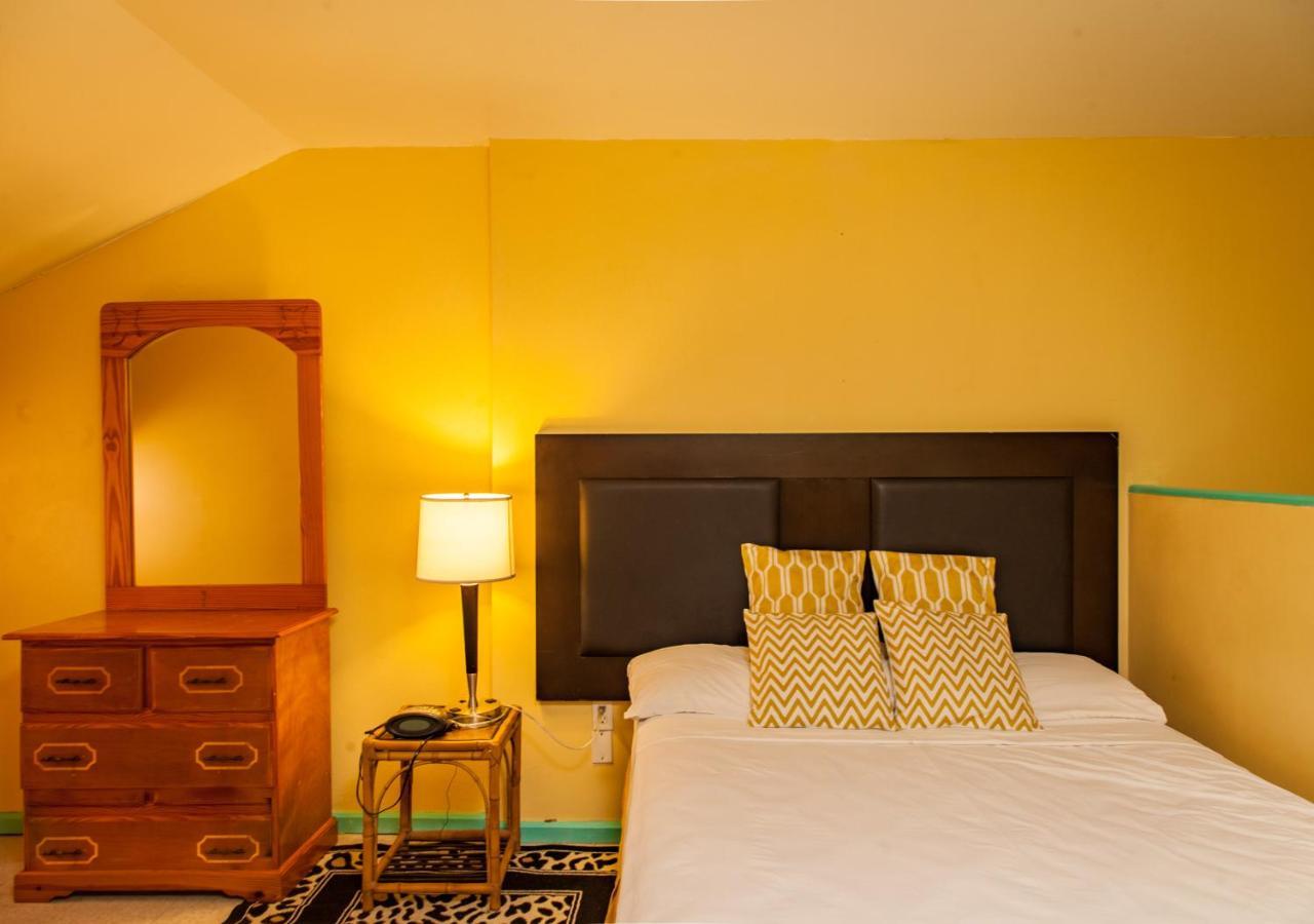 Caribbean Holiday Aparthotel
