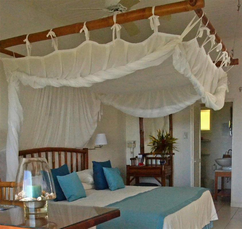 Mockingbird Hill 4*