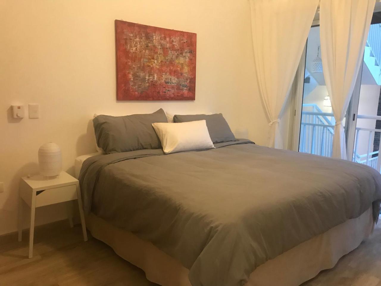 Tropikos Apartment *
